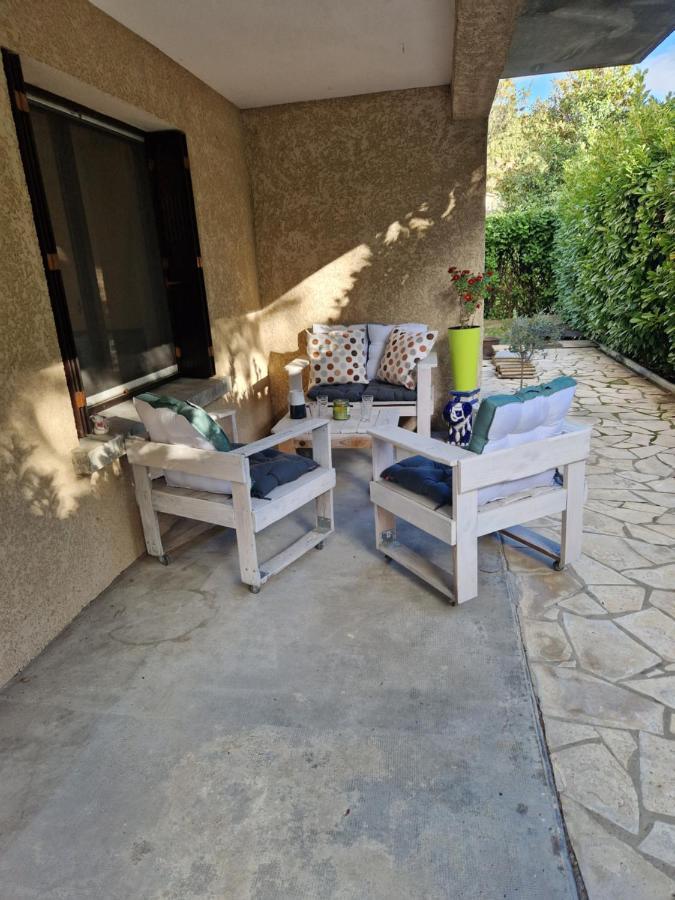 Appartement 4 Personnes Αβινιόν Εξωτερικό φωτογραφία