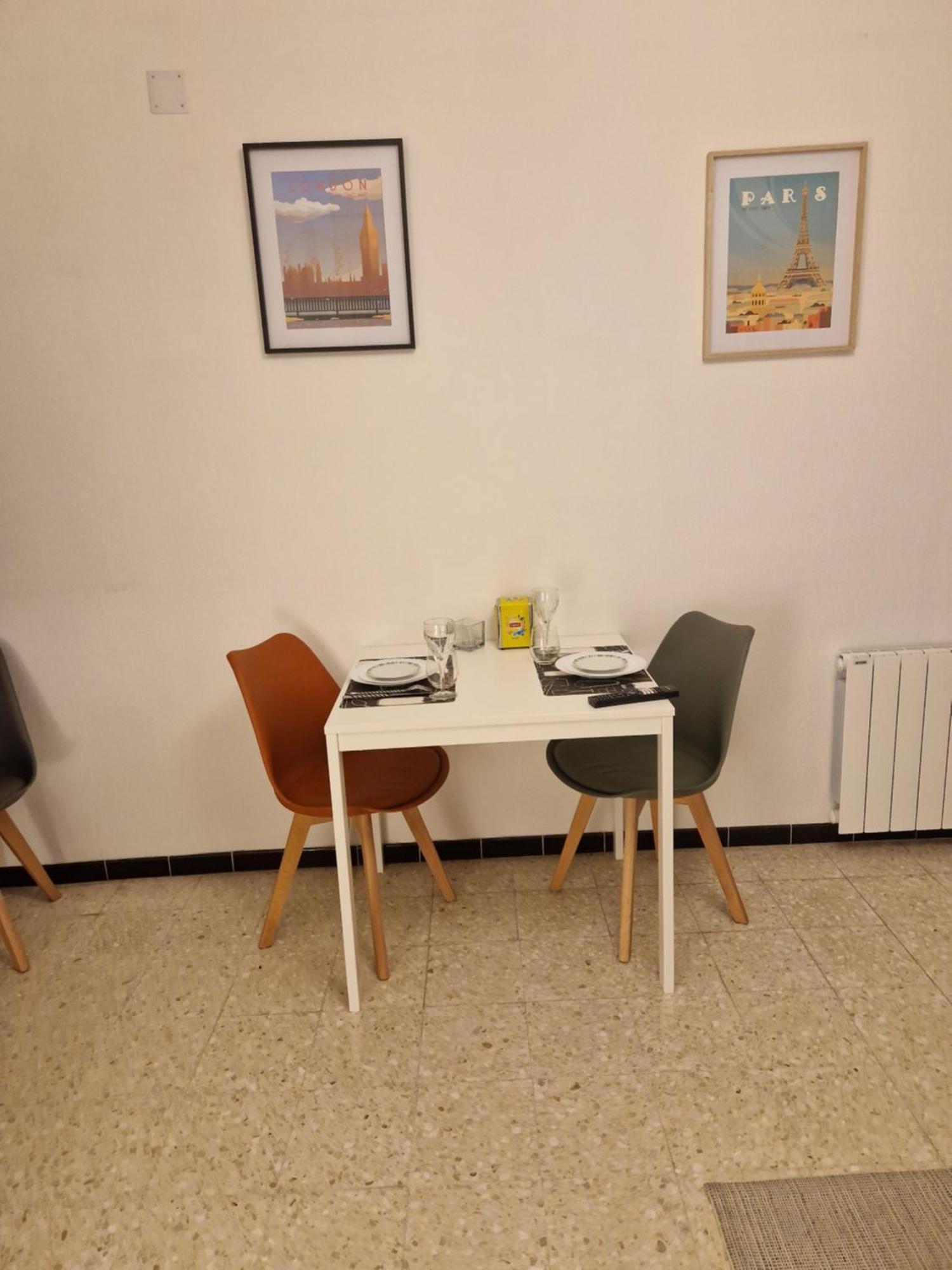 Appartement 4 Personnes Αβινιόν Εξωτερικό φωτογραφία